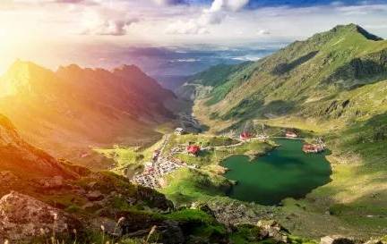 Vlieg-rondreis Buitengewoon Roemenië