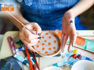 Workshop keramiek schilderen (2 uur) + 1 of 2 item(s) + koffie/thee + lekkernij