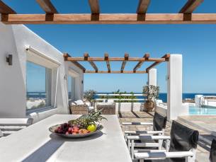 Anema Luxury Suites and Villas