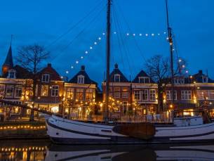 3 dagen aan de gracht in de elfstedenstad Dokkum + verblijf in familiehotel met terras aan het water + ontbijt + 2-gangendiner