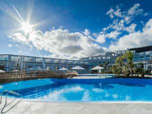 Royal Palm Resort & Spa