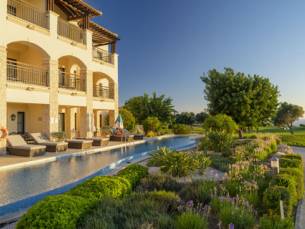 Aphrodite Hills Hotel