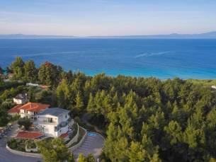 8 daagse vliegvakantie naar Mirabilia Boutique Hotel in kriopigi, griekenland
