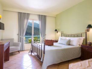 Fly & Go Cleopatra Beach