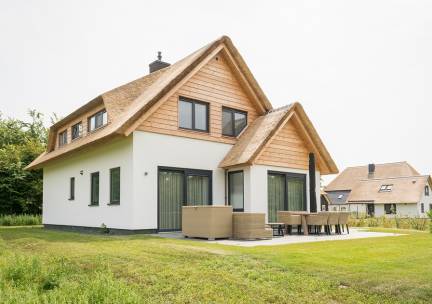 Z-Luxe Villa