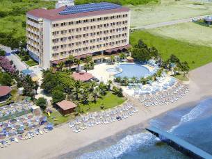 Anitas Beach Hotel