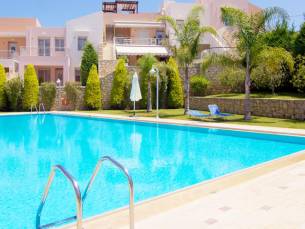 Loutra Resort
