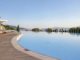 8 daagse vliegvakantie naar Ionian Blue in nikiana, griekenland