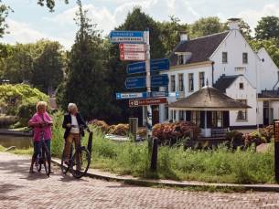 Jouw ultieme zomerse minivakantie! ☀️ 4 dagen in een 4*-Van der Valk hotel tussen Amsterdam en Utrecht incl. ontbijt, 3-gangendiner, wellness + GRATIS parkeren!