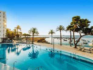 8 daagse vliegvakantie naar The Ibiza Twiins in playa den bossa, spanje