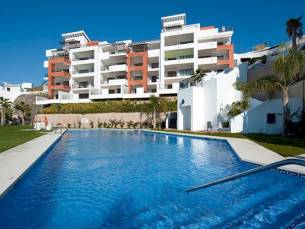 8 daagse vliegvakantie naar Olee Nerja Holiday in torrox, spanje