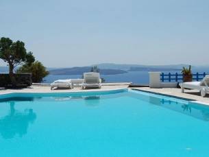 Mr. & Mrs. White Oia - Santorini