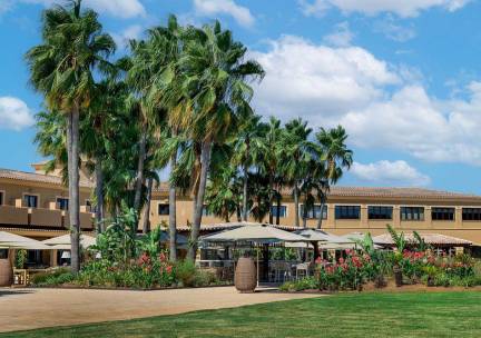 Hacienda Son Antem Autograph