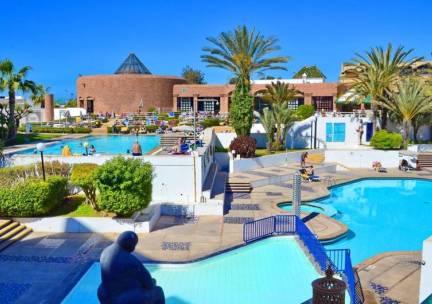 Hotel El Pueblo Tamlelt