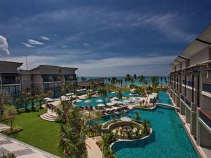 Le Meridien Khao Lak Resort en Spa