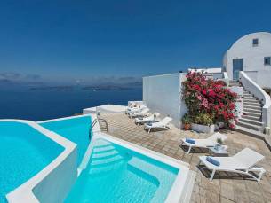 Apanemo And Suites