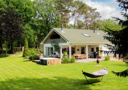 Unieke topvilla in Garderen prachtige natuur-wild-rust- luxe-spa-sauna