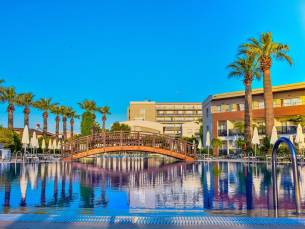 Palm Wings Beach Resort & Spa Kusadasi