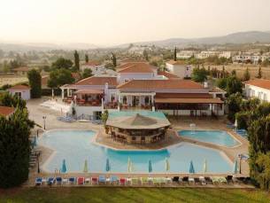 Akamanthea Holiday Village