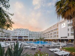 Aqua Hotel Aquamarina & Spa