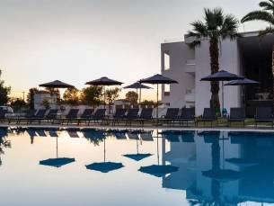 Mythic Summer Hotel