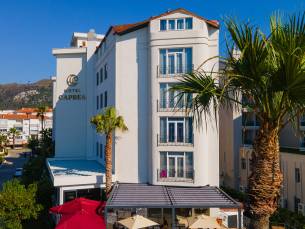 Hotel Caprea