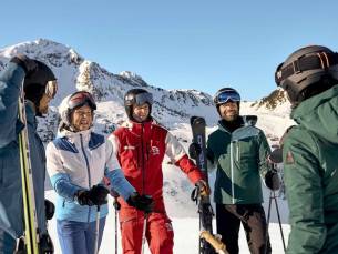 VROEGBOEKKORTING! ❄️ Wintersportvakantie in Fieberbrunn, Oostenrijk! 4*-ADULTS ONLY hotel met wellness & direct aan de piste incl. PillerseeTal Card o.b.v. volpension