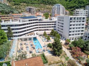 En SPA Montenegrina