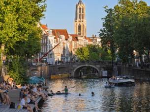 FLASHDEAL! ⚡Overnacht in een modern 4*-hotel op een toplocatie! Geniet van de Utrechtse Heuvelrug en de gezellige grachten van Utrecht incl. ontbijt en GRATIS parkeren!