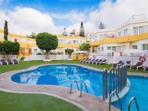 Checkin Bungalows Atlantida