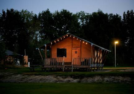 Luxe Safaritent aan het water | 6 personen