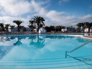 8 daagse vliegvakantie naar HL Rio Playa Blanca in playa blanca, canarische eilanden