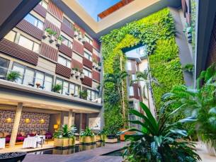 The Fives Downtown en Residences
