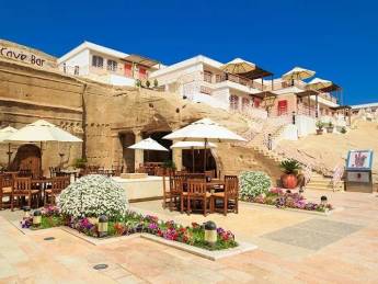 Petra Guest House Hotel