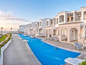 Coral Beach Rotana Tiran