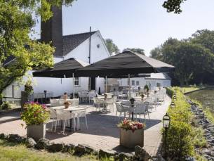 STUNT! ⚡ Luxueus 4*-landgoedhotel met prachtig terras in Zuid-Limburg + verblijf in Deluxe Kamer met balkon of Junior Suite incl. ontbijt & wellness + GRATIS parkeren!
