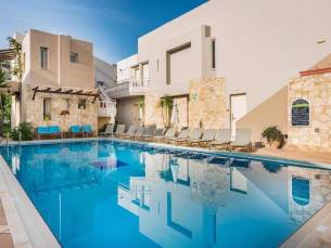 Elotis Suites