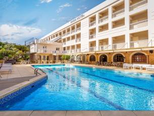 Oasis Hotel