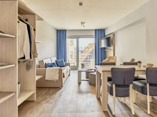 Studio met stadszicht | 4p