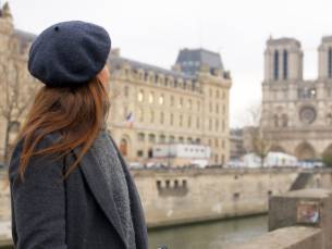 Ontsnap naar de liefdesstad Parijs en geniet in een 4*-hotel nabij veel bezienswaardigheden incl. ontbijt