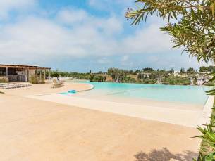 Agua Green Hotel