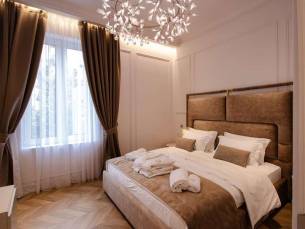 The Crown Boutique & Spa
