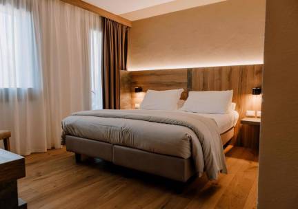 Armon Greenblu Hotel