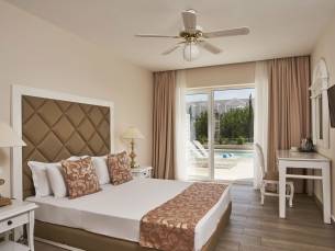 Sandy Villas