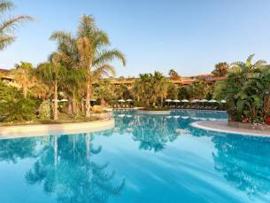 Acacia Resort