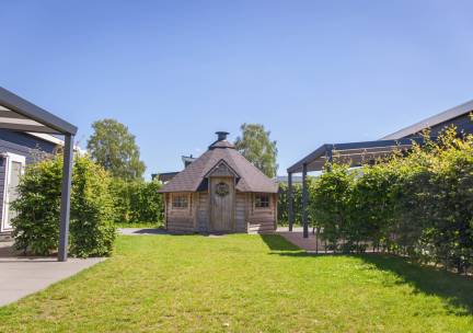 Groepsaccommodatie voor maximaal 12 personen met grillhuis op vakantiepark in Voorthuizen