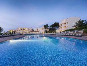 Invisa Hotel Club Cala Verde
