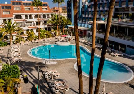 Paradise Park Fun Lifestyle Hotel