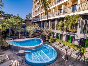 8 daagse vliegvakantie naar Bohemia Suites en Spa in playa del ingles, canarische eilanden