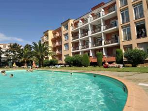 Apartaments Turistics Comte D'Empuries